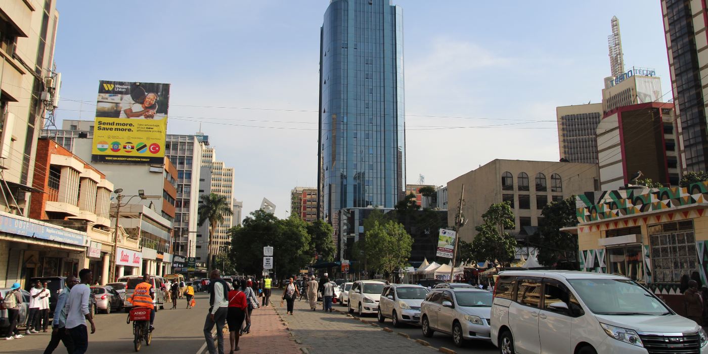A busy street in Nairobi CBD
